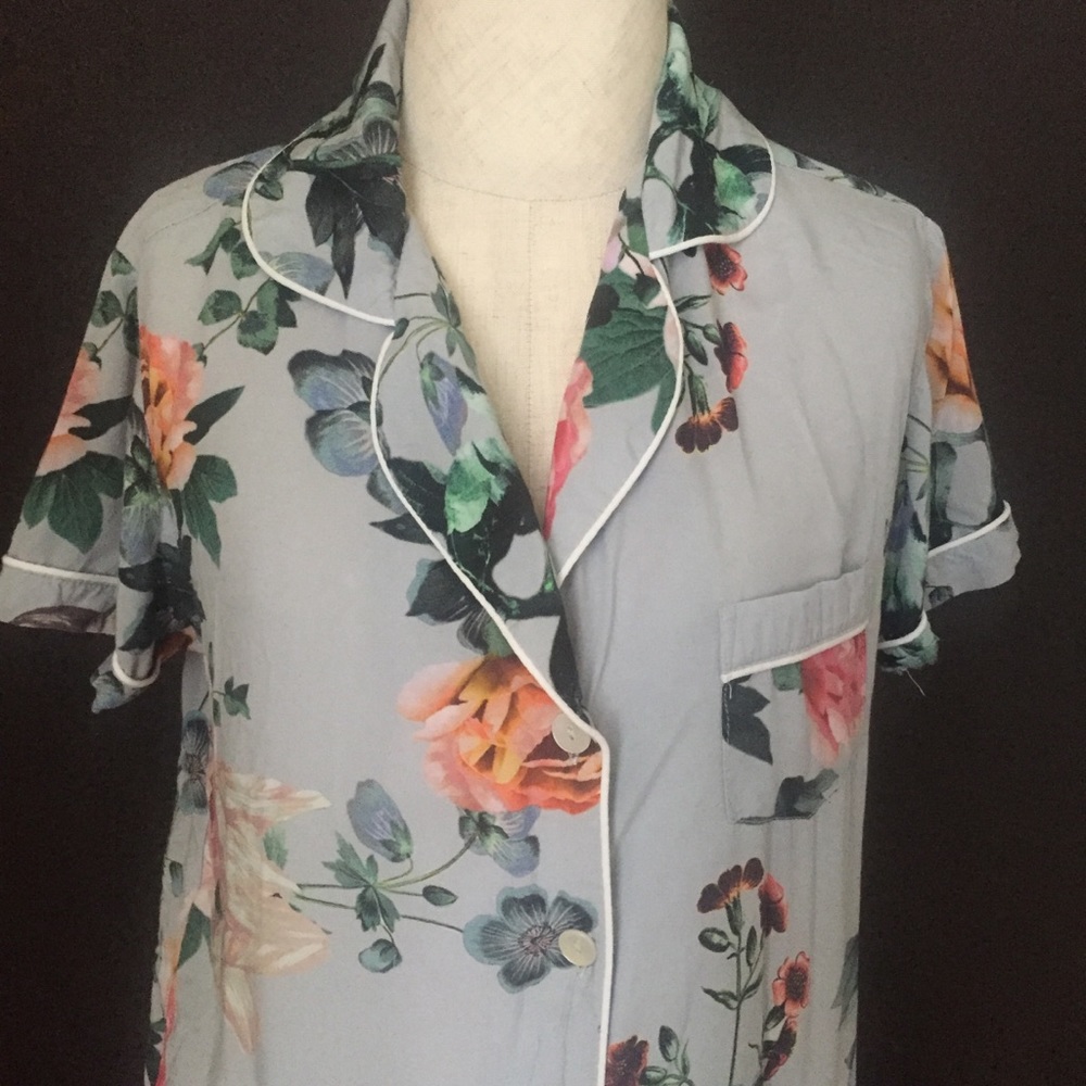 Plum Pretty Sugar Floral Pajama Set Top and Shorts